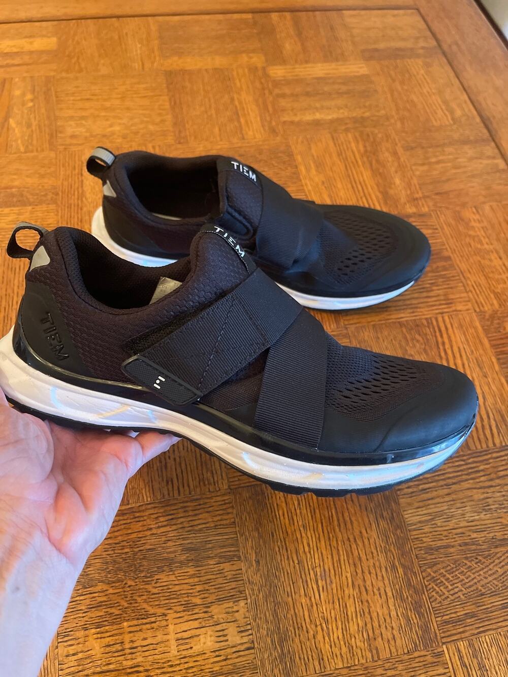 TIEM CYCLING SHOE 9.5